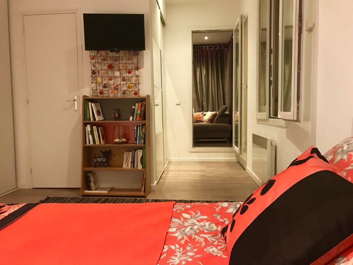 Apartment Pink Flat